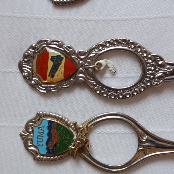 Vintage American Motif Collector Spoons- Set of 16 - Picture 15 of 16